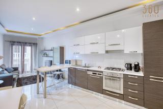 Cosy 2BR home with Balcony in the Heart of Sliema by 360 Estates - 1