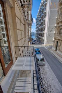 Cosy 2BR home with Balcony in the Heart of Sliema by 360 Estates - 1