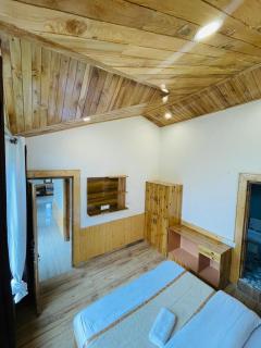 The Himalayan Castle View Retreat - 7