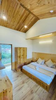 The Himalayan Castle View Retreat - 1