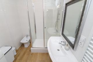 Best Seller Center Apartments - 2