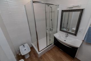 Modern Grand Apartments at Lev Tolstoi - 3