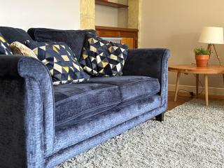 Retreat in the Gers with Pool, Bikes and Starry Skies - 6