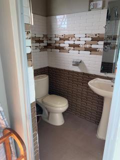 Thumb Up Family Rest - 3