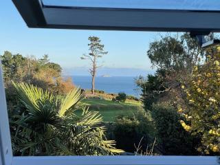 Villa 3 étoiles à 400m de la grande plage de Trestraou à Perros-Guirec - Réf 851 - 3