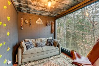 Secluded Red River Gorge Cabin with Rooftop Deck! - 7