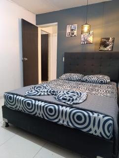 E2P RENOVADO y BELLO APARTAMENTO EN LAURELES ESTADiO - 0