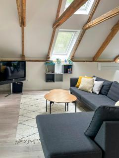 Charming A-Frame House Near Gudmindrup Beach - 8