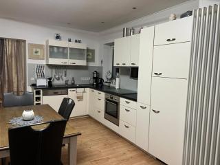 Ruhig gelegene Wohnung direkt am Schlosspark - 2