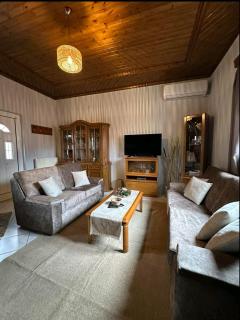 House by the Mountain - Konitsa - 6