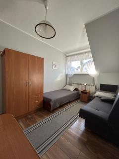Apartament Studio 100 metrów do Kolejki na Skrzyczne Myśliwska 98 - 9