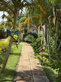 Casa Italia 2 bedrooms fully furnished with pool in brusubi Gambia - 4