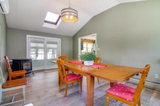 Hiking and Skiing Galore! Home in East Wallingford - 7