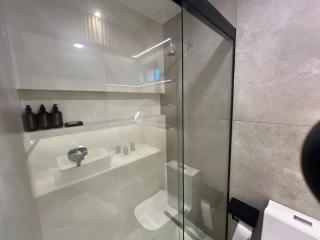 Modern One-bedroom Apartment - 1