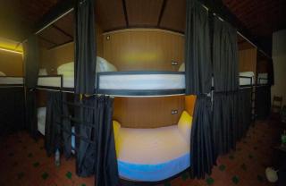 Capsule Hostel Tarbiaat 44 - 4