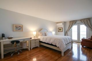 Community Perks and Beach Access Plattsburgh Gem - 2