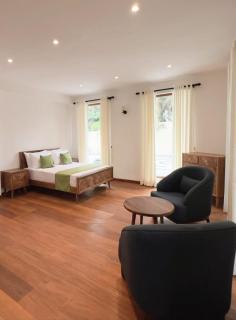 Turtle Bay View Resort B&B - 2