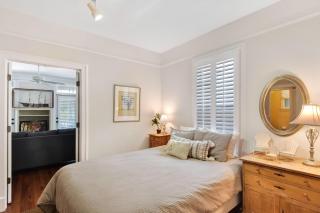 Roseneath Cottage - East End - 2