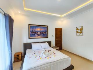 Karuna Villa Bali Lovina - 1