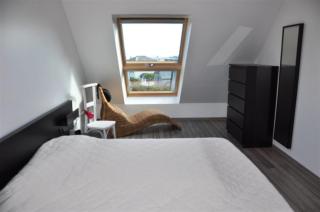 Belle maison 3 étoiles avec vue mer lointaine depuis l'étage, à 400m à TREGASTEL - Réf 181 - 2