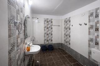 Calm and Cozy Stay Experience Lucknow Peace - 5