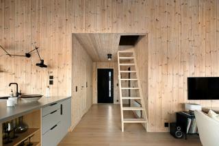 Cabin Overlooking Ryfylke Fjord - 4