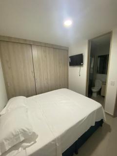 Apartamento confortable, excelente ubicacion - 1