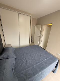 Departamento nuevo y equipado en barrio sur - 9