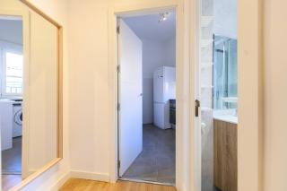 Piso de 3 dormitorios con balcón y todas las comodidades en Madrid Temporal PDD82B - 2
