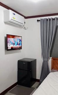 Noah's Bed & Breakfast - 8