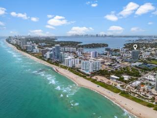 72 Park- Luxury Condo With Private Beach Access - 4