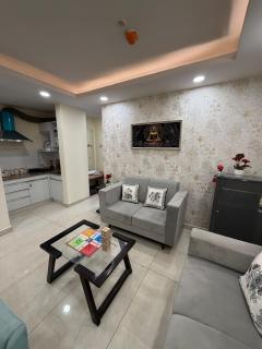 The Loft of Luxe 916 - 1