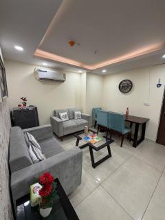 The Loft of Luxe 916 - 2