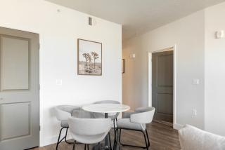 Landing Apartments - VIA Apartments - 4