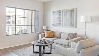 Landing Apartments - Boulders at Lookout Mountain - 9
