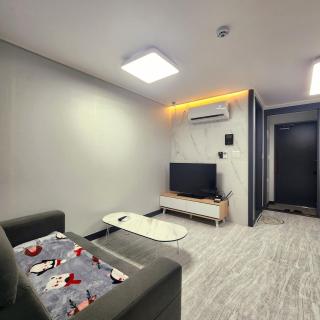 ,Daejeon ,Lotte Department Store ,Seongshimdang , - 9