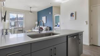 Landing Apartments - Marquam Heights - 1