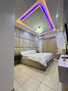 2 bedroom Apartment - 2