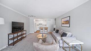 Landing Apartments - The Villages at Canterfield - 7