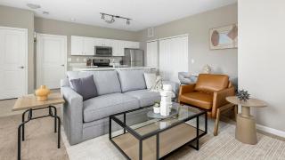 Landing Apartments - The Green - 0