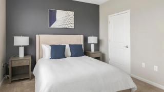 Landing Apartments - The Green - 1