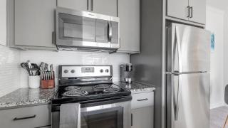 Landing Apartments - Preserve at Rolling Oaks - 3