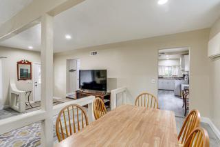 Charming Lakehead Cabin Walk to Shasta Lake! - 2