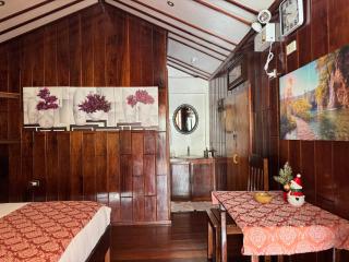 Theresa's Pension House - 9