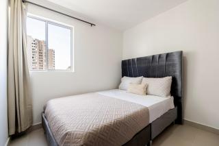 Very close to the beach and the historic center - 3