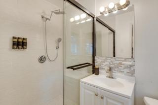 Convenient and Cozy! Apartment in DC Suburbs! - 1