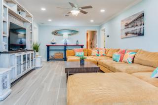 Heated Pool! Coastal Retreat Cocoa Beach - 5