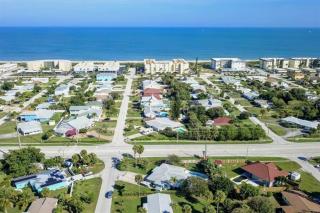 Heated Pool! Coastal Retreat Cocoa Beach - 9