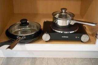 Private Studio near parks and Downtown - 3