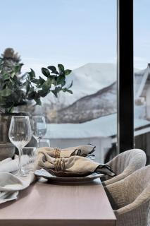 Urban Aurora Cabin - 3